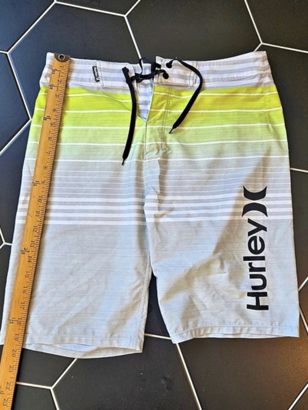 Hurley Phantom Striped Board Shorts Gray & Green Waist 28